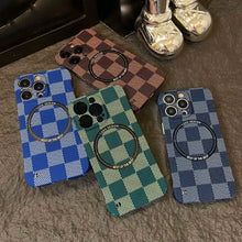 Load image into Gallery viewer, MagSafe british Plaid borderless case for iPhone